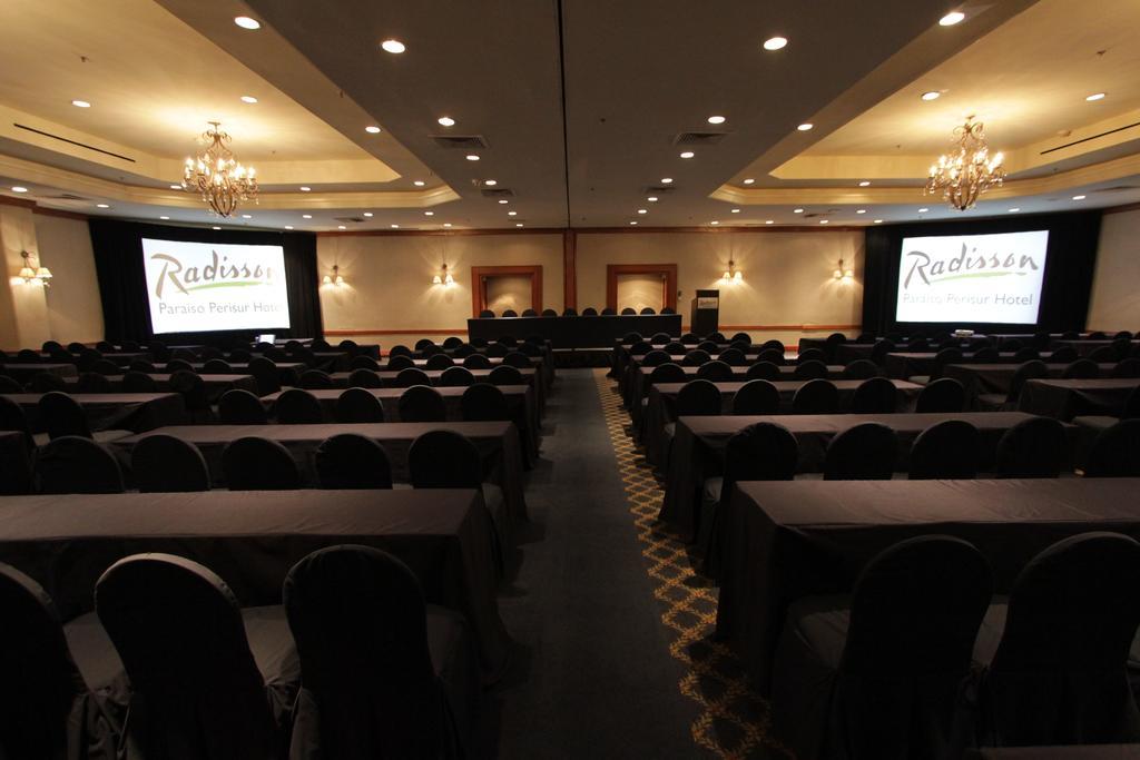 Radisson Paraiso Perisur Mexico Extérieur photo A meeting room at the Radisson Blu Hotel, San Francisco